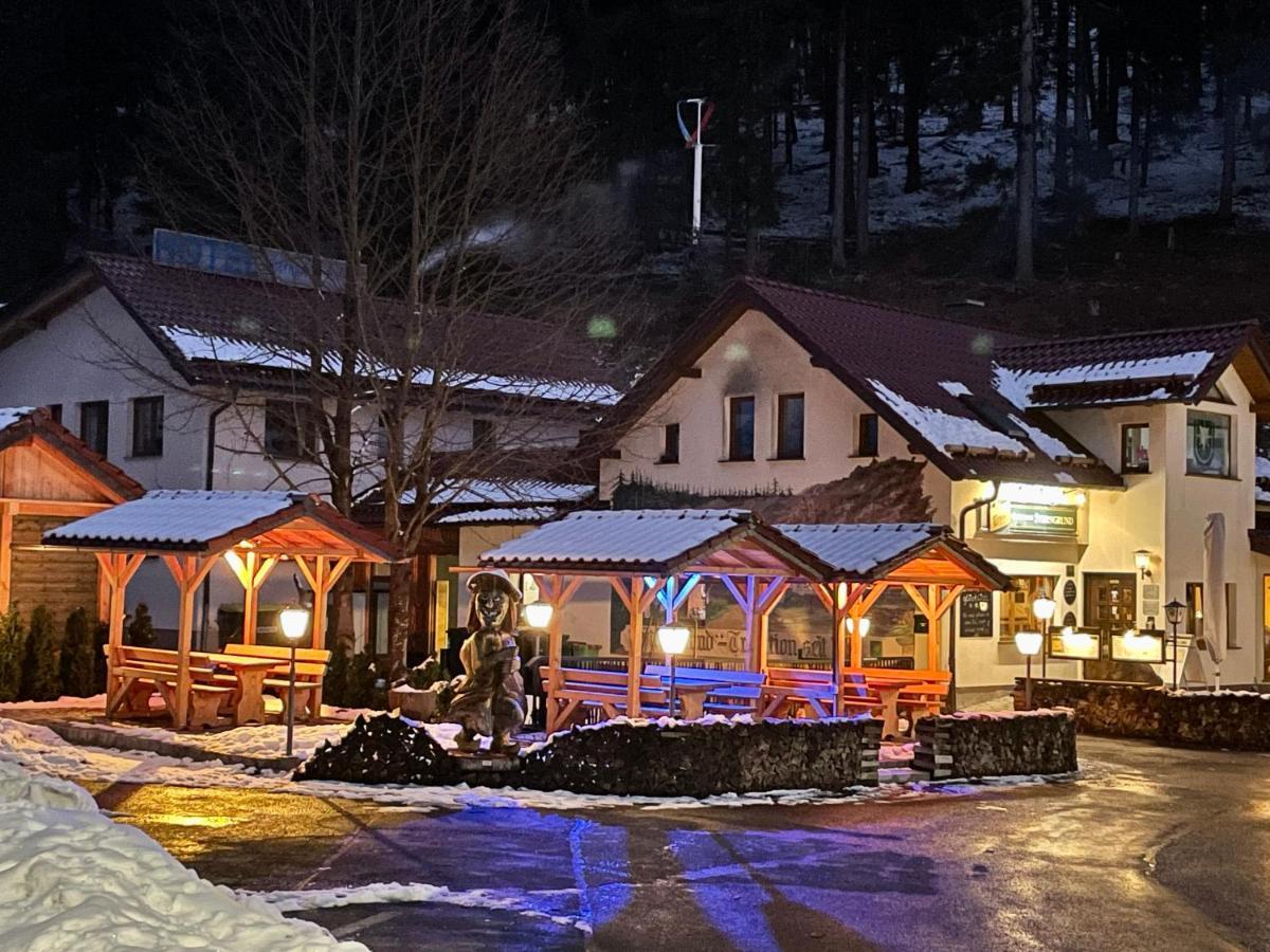Hotel & Gasthaus Sterngrund Zella-Mehlis Luaran gambar