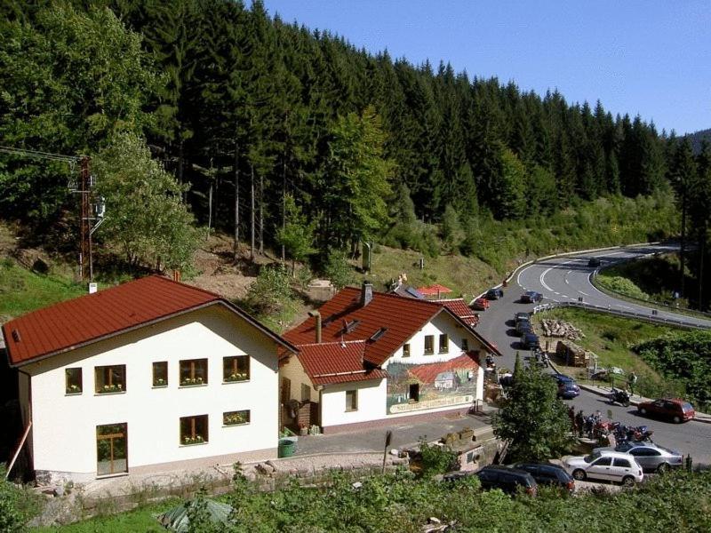 Hotel & Gasthaus Sterngrund Zella-Mehlis Luaran gambar