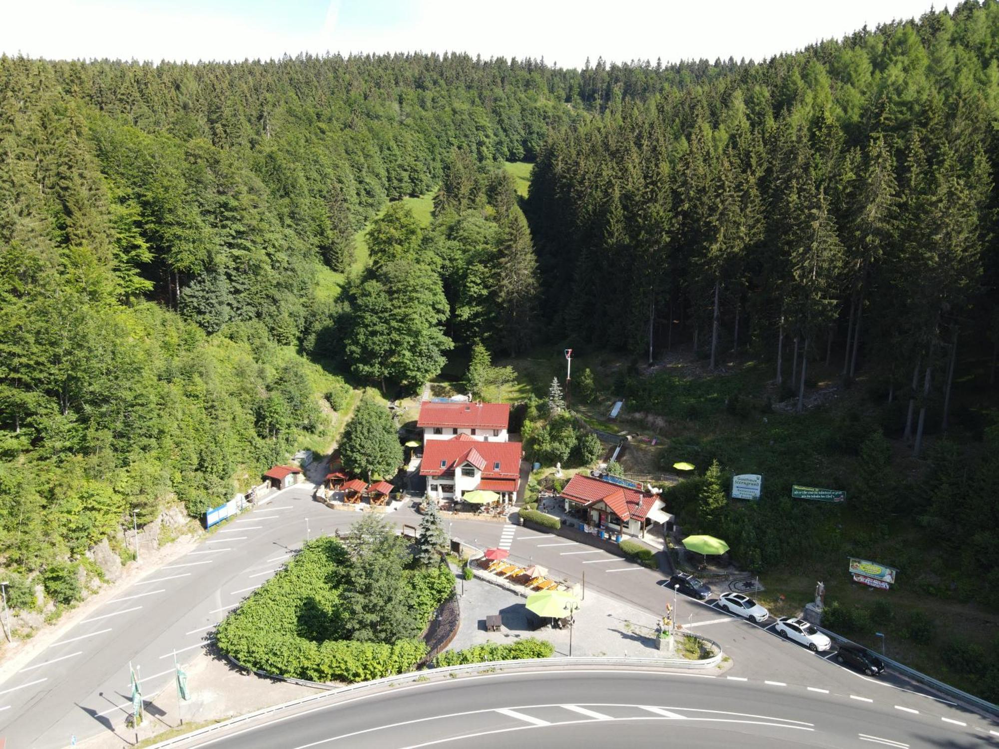 Hotel & Gasthaus Sterngrund Zella-Mehlis Luaran gambar